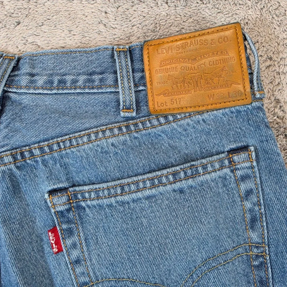 Levis 517 Bootcut Premium Jeans Men 33x30 Blue Front Crease Big E Cowboy Western